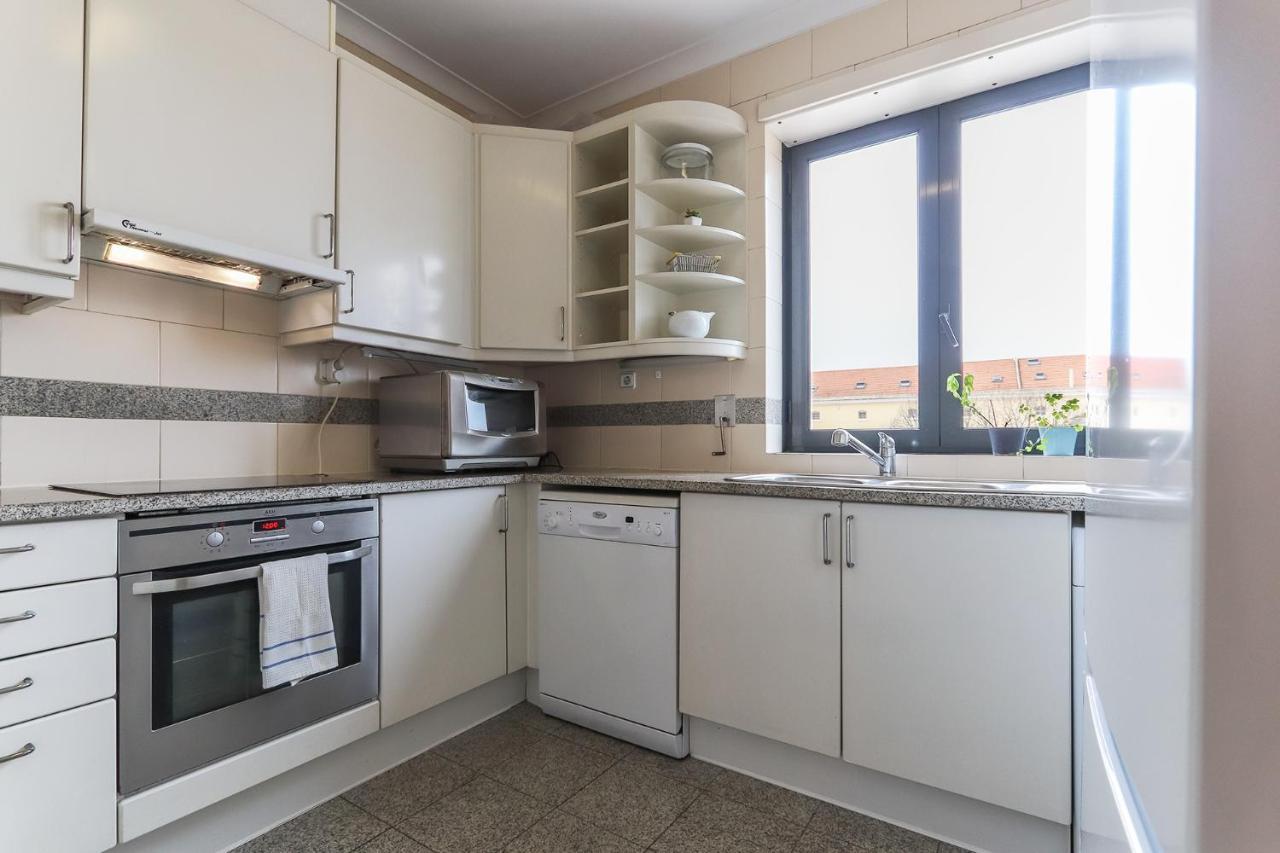 Vita Portucale ! Modern Apartment With Garage Lisabona Exterior foto