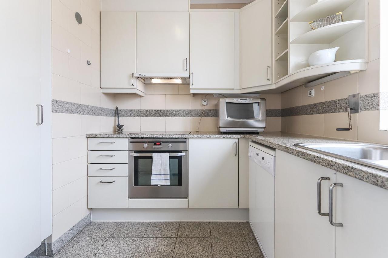 Vita Portucale ! Modern Apartment With Garage Lisabona Exterior foto